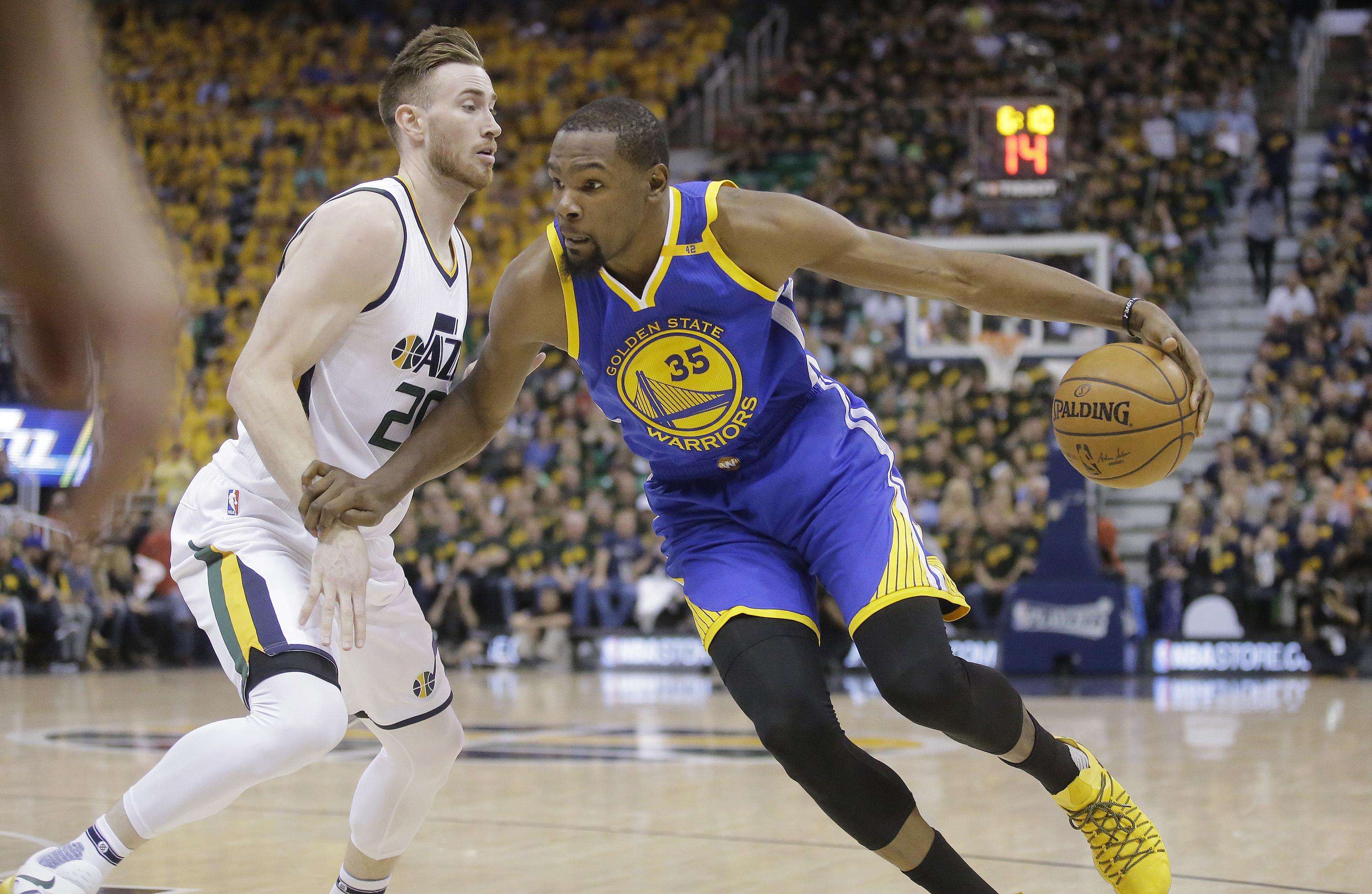 首月表现低 首月表现低